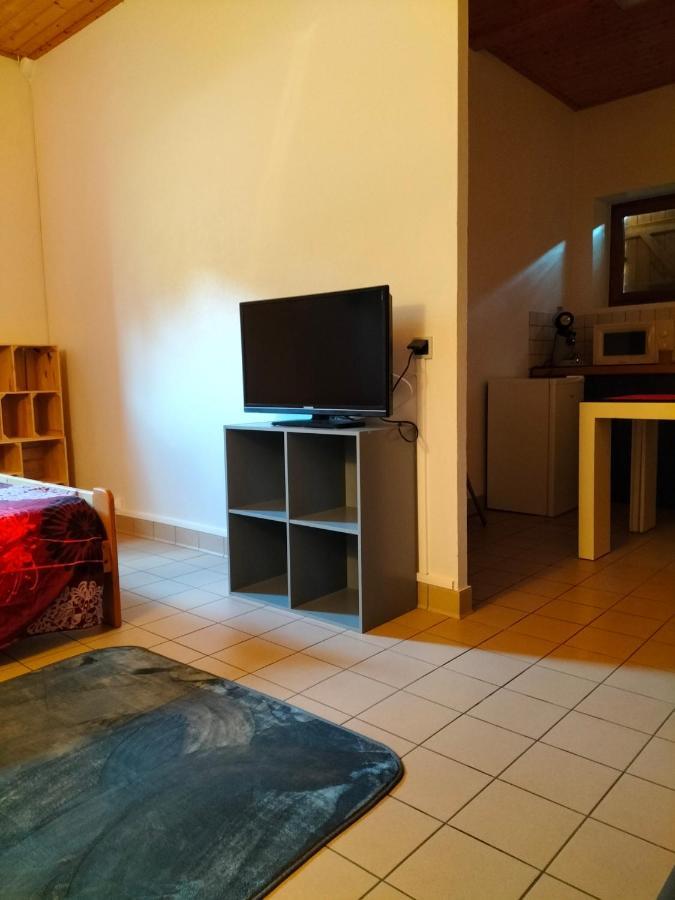 Studio Confortable Proche Des Sites Touristiques Issendolus Екстер'єр фото